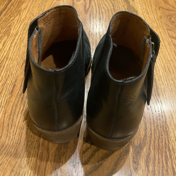 Madewell | Suede & Leather Bootie 6.5 Made in Brazil - Picture 4 of 9